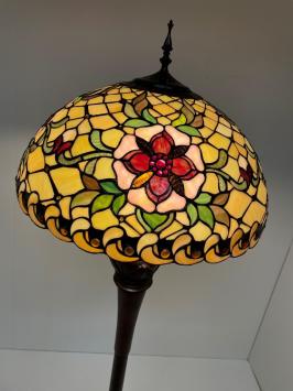 Tiffany vloerlamp Montana 50 Deluxe