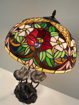 Tiffany tafellamp Madeira  P19   tiffanylamp