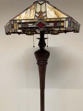 Tiffany vloerlamp Wyber 58 Deluxe